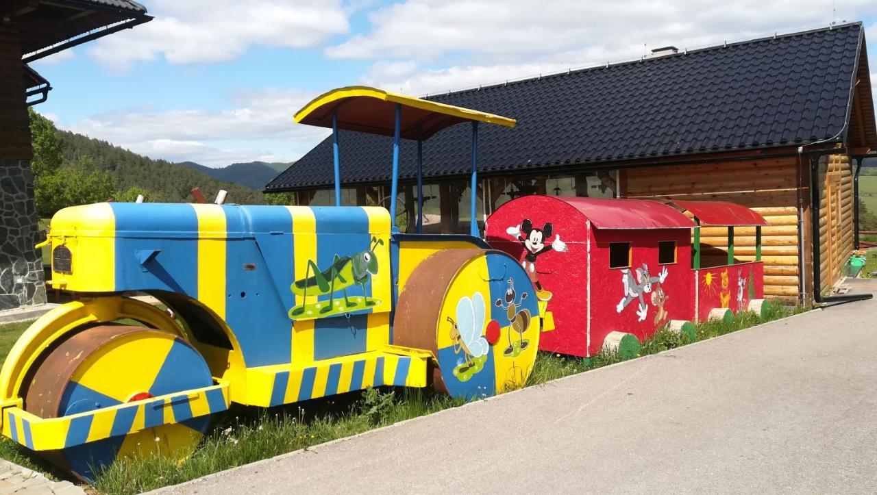 Rekreačné zariadenie Chmelisko Pruzina Esterno foto